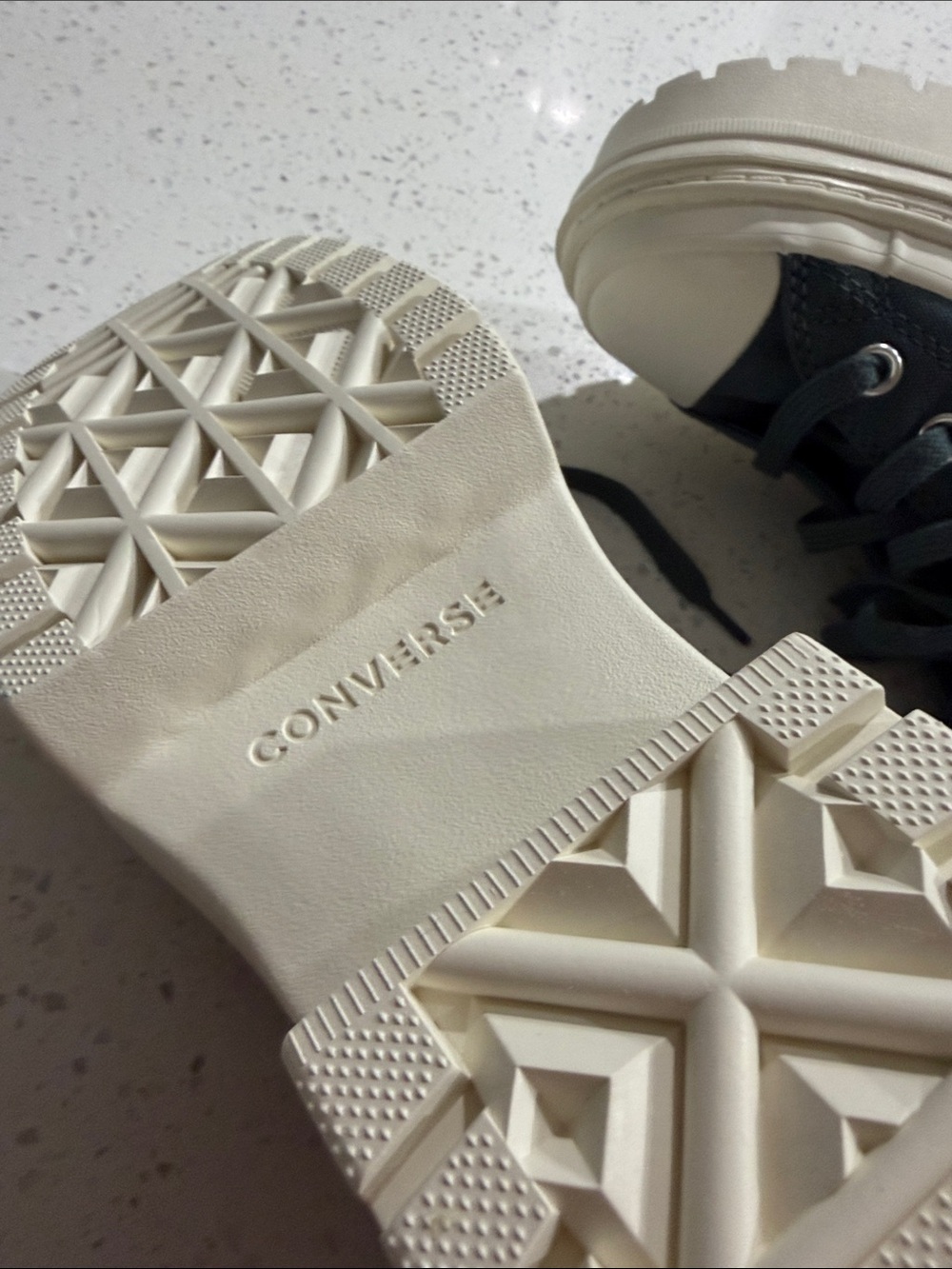 Converse Run Star Hike Platform High-Top Sneakers - Green - Picture 7 of 7